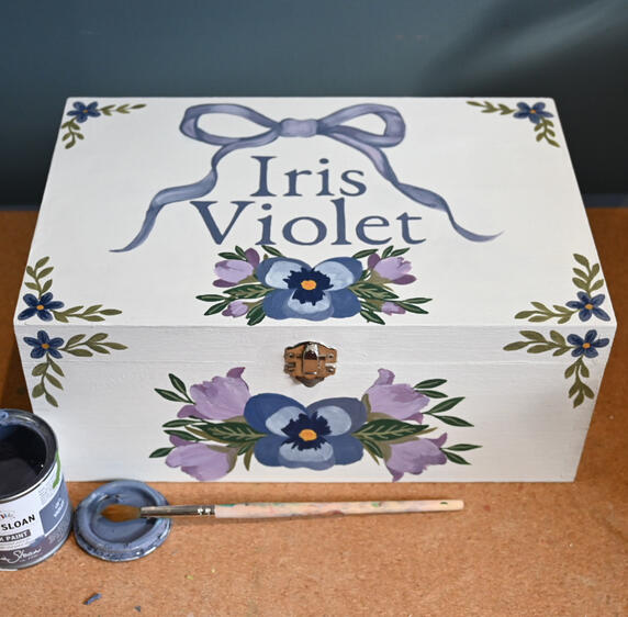 Violet hand painted box Violet hand painted box